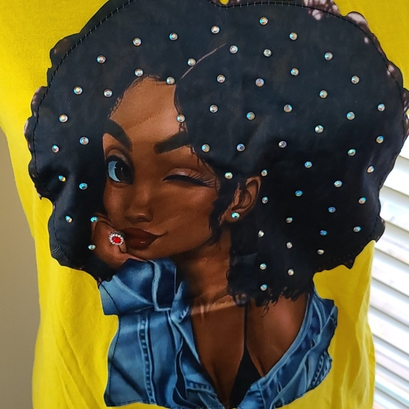 Graphic Tee - Picture 2 of 6